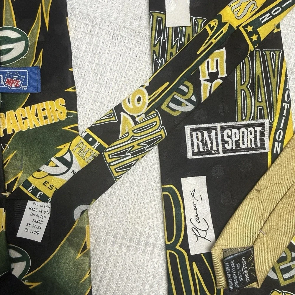 3 Green‎ Bay Packers Neckties Tie Football NFL Father Pattern Wisconsin